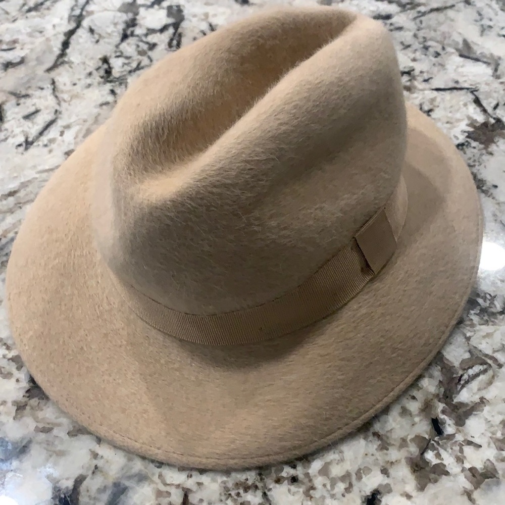 Dolce and Gabbana Hat